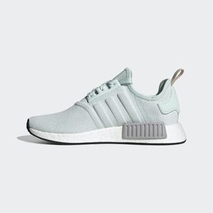 Adidas NMD_R1 Mint Size 10 *AMAZING CONDITION*